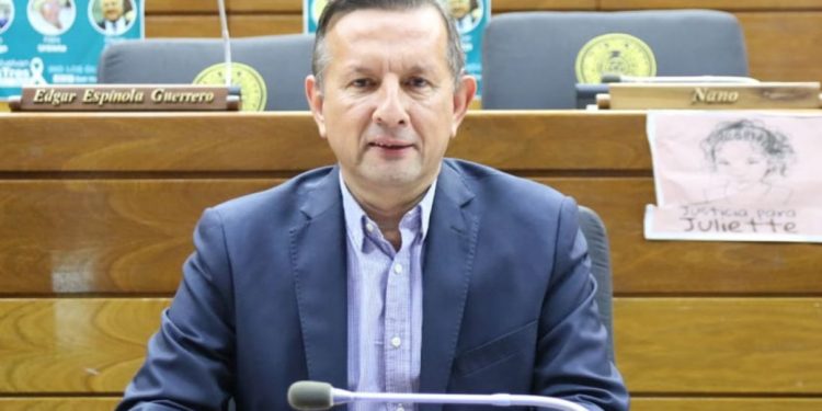 Indagan sobre terreno municipal cedido en la Costanera Norte