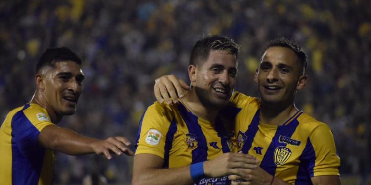 El Kure Luque arranca con el pie derecho