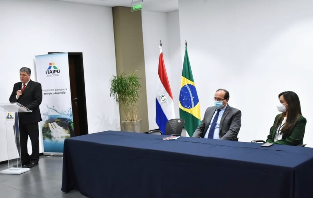 Asumió Juan Caballero González como nuevo director jurídico interino de Itaipu Asumió Juan Caballero González como nuevo director jurídico interino de Itaipu