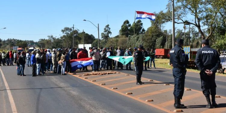 Este lunes presentarán un proyecto de ley para aplicar penas carcelarias a quienes cierren rutas