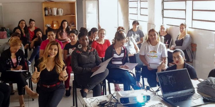 Mujeres privadas de libertad hicieron curso en el marco de la reinserción social