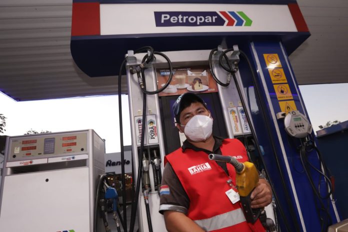 Petropar recibirá nueva partida de combustibles a inicios de abril para asegurar provisión