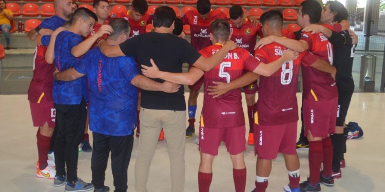 Bolívar y José Meza a un paso de las semifinales