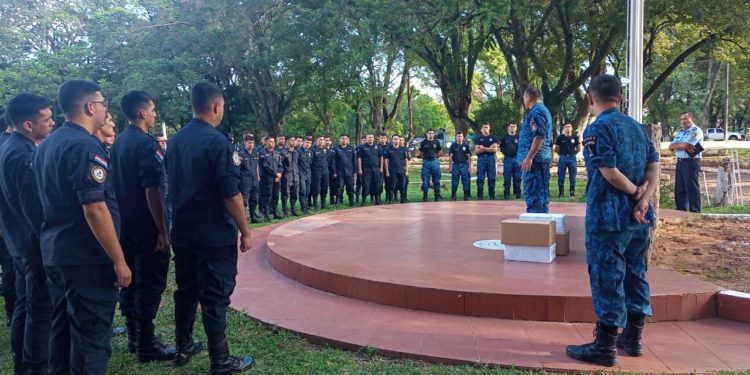 Brindan asistencia integral a agentes de la Agrupación Especializada