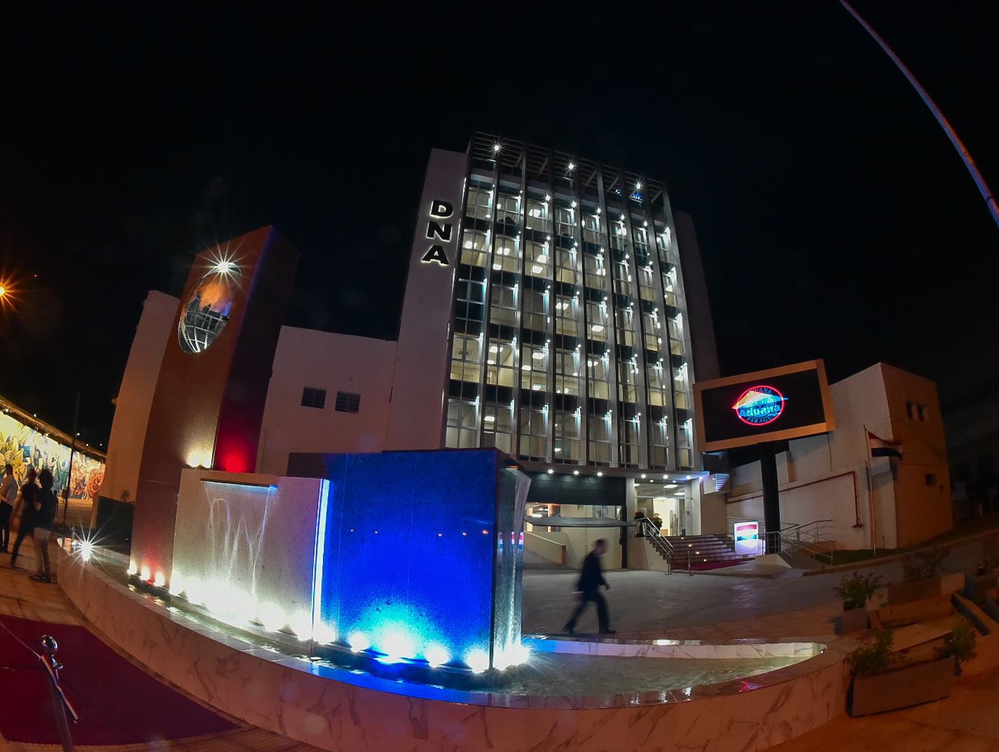 Aduanas habilita su primera sede central edificada con recursos propios