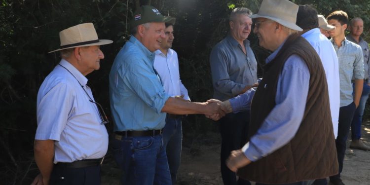 ​Habilitan puesto de asistencia a productores ganaderos en Toro Pampa, departamento de Alto Paraguay