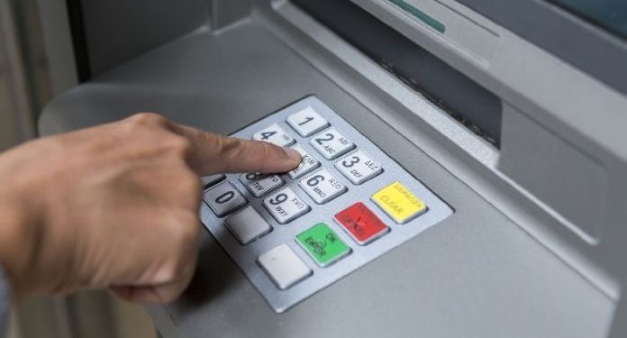 Jubilados y pensionados de la Caja Fiscal cobrarán también sus haberes el lunes