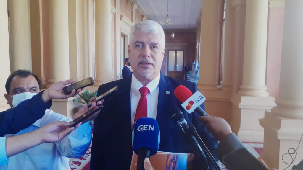 Mediante visita de delegación coreana buscan finiquitar detalles del tren de cercanías