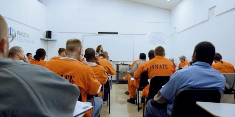 Ministerio cristiano lucha por segundas oportunidades para ex encarcelados Ministerio cristiano lucha por segundas oportunidades para ex encarcelados