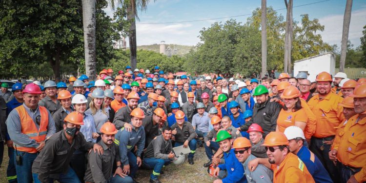 Gobierno nombra a 136 funcionarios antiguos de la INC