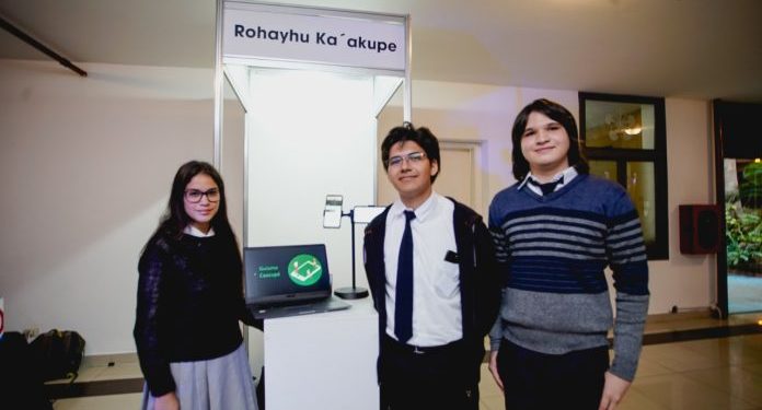 Estudiantes paraguayos expusieron prototipos de apps en proyecto internacional de innovación Estudiantes paraguayos expusieron prototipos de apps en proyecto internacional de innovación