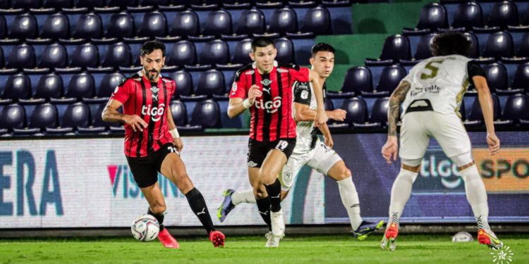 El puntero recibe a Tacuary en Tuyucuá