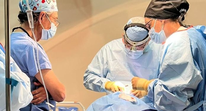 Itaipu y Operación Sonrisa finalizaron con éxito convenio que benefició a más de 400 personas Itaipu y Operación Sonrisa finalizaron con éxito convenio que benefició a más de 400 personas