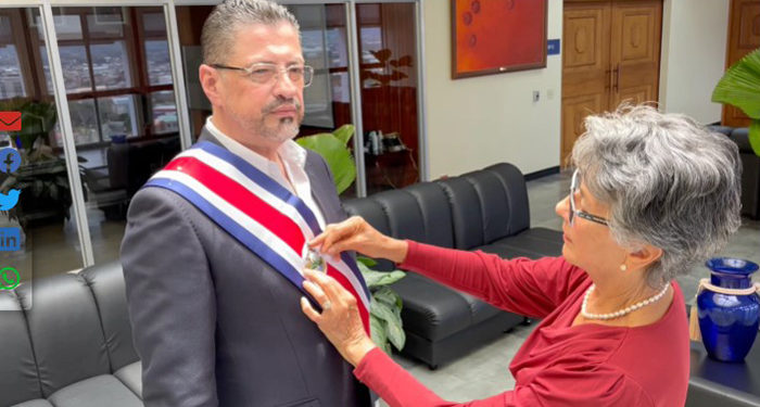 Presidente electo pide bendición de Dios en el traspaso Presidente electo pide bendición de Dios en el traspaso