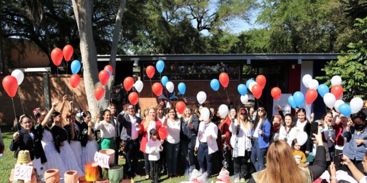 Feria de mujeres emprendedoras en homenaje al día de las madres