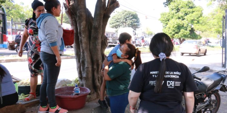 Adolescentes en situación de calle fueron abordados y protegidos por el Minna
