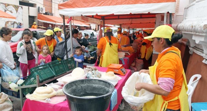 Indert realiza este jueves y viernes su tradicional feria campesina en homenaje a la Patria y la Madre