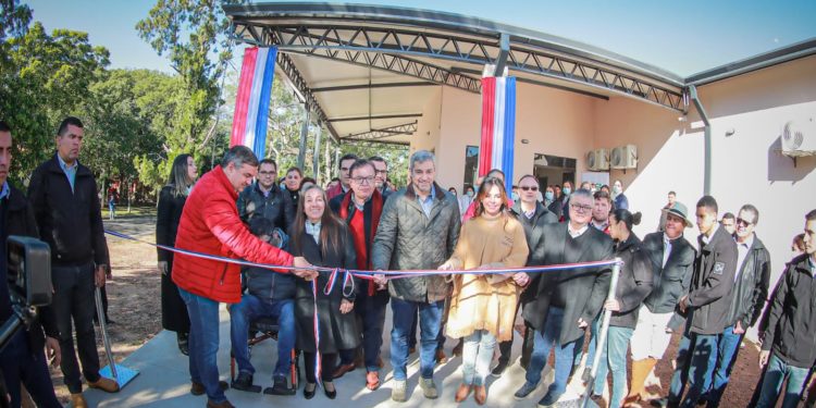 Misiones refuerza su sistema sanitario con inauguración de mejoras en hospitales