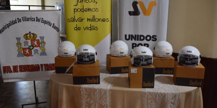 Cascos seguros para motociclistas de Villarrica Cascos seguros para motociclistas de Villarrica