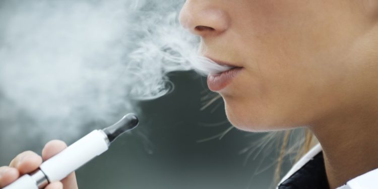 Cigarrillos electrónicos otra problemática a considerar en instituciones educativas