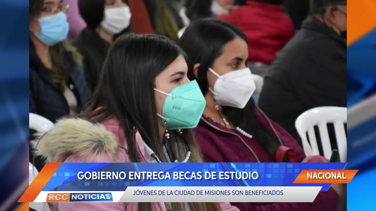 Gobierno entrega becas de estudios a 1.100 jóvenes de Misiones