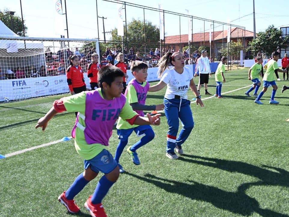 Lanzaron programa “Futbol en las Escuelas”