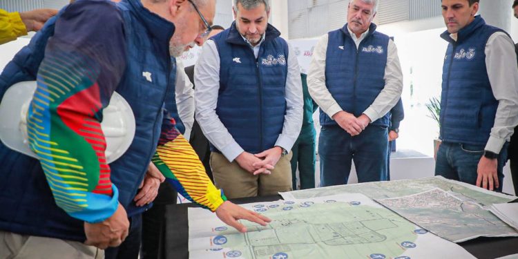 El Presidente Mario Abdo verificó obras para Juegos Odesur