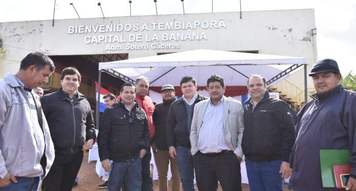 La ANDE mejorará el servicio eléctrico y la iluminación de Tembiaporã, en Caaguazú La ANDE mejorará el servicio eléctrico y la iluminación de Tembiaporã, en Caaguazú