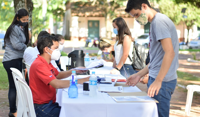 Becarios de Ñeembucú recibirán su primer desembolso este viernes Becarios de Ñeembucú recibirán su primer desembolso este viernes