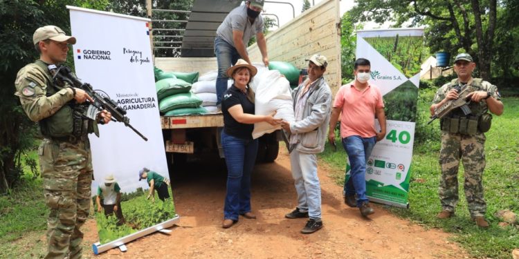 Comunidad Indígena Paso Real se suma a la producción de cannabis industrial