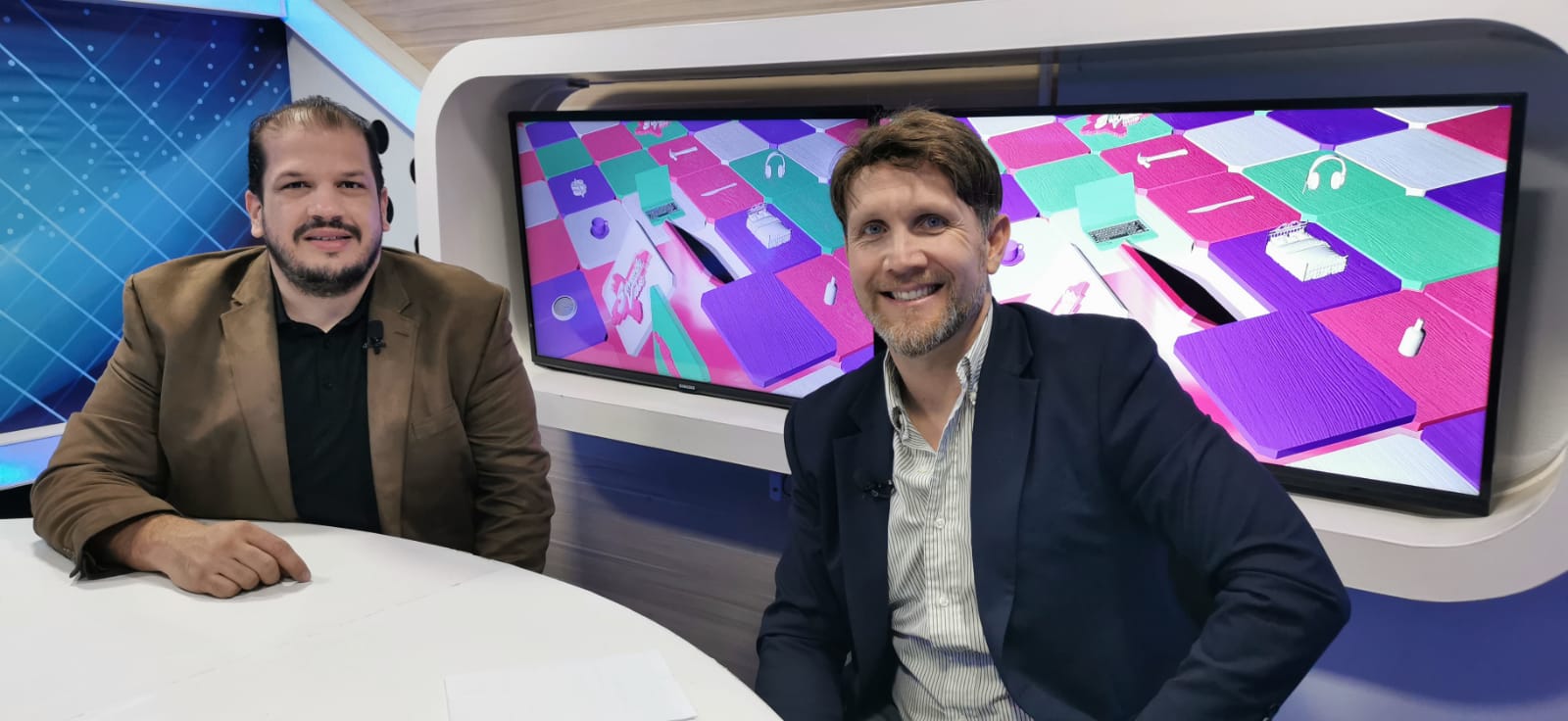 ESTRENO: Agendas ocultas de la Política