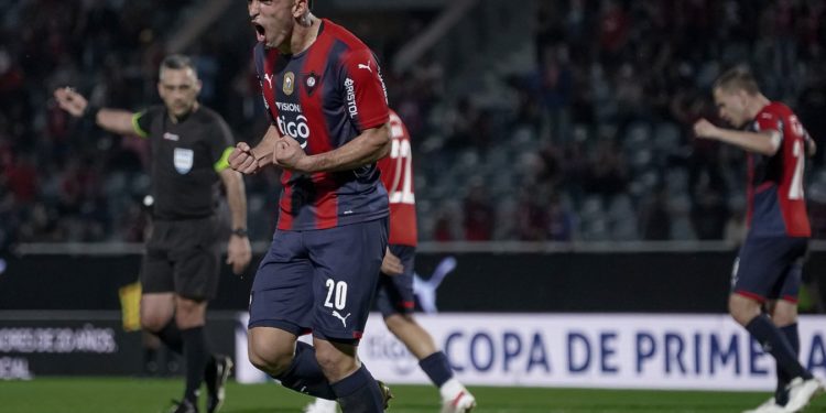 El Ciclón ganó en la Nueva Olla y extiende la definición