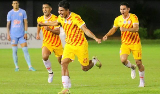 El Rojo Mallorquino se hizo fuerte en el Este