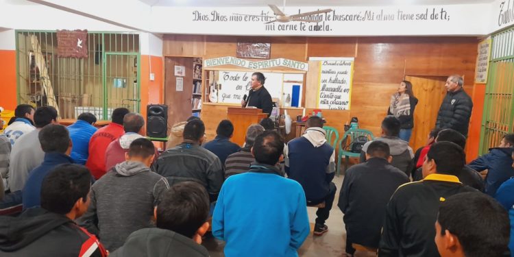 Lucha contra las adicciones continúa con charlas sobre drogas en Cereso