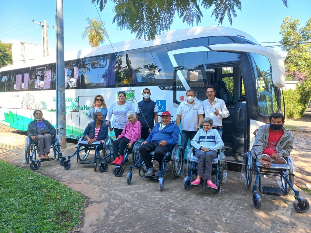 Gobernación de Presidente Hayes brindó a pobladores asistencia social