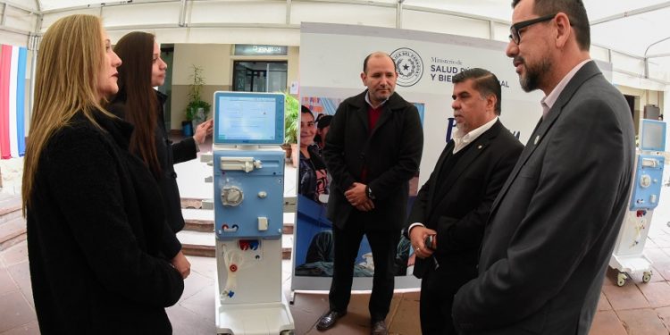 Nuevos equipos para hemodiálisis optimizarán establecimientos de salud