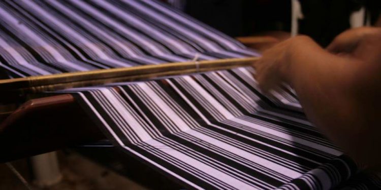 Unesco considerará al «Poncho Para´í de 60 Listas» para integrar al Patrimonio Cultural Inmaterial