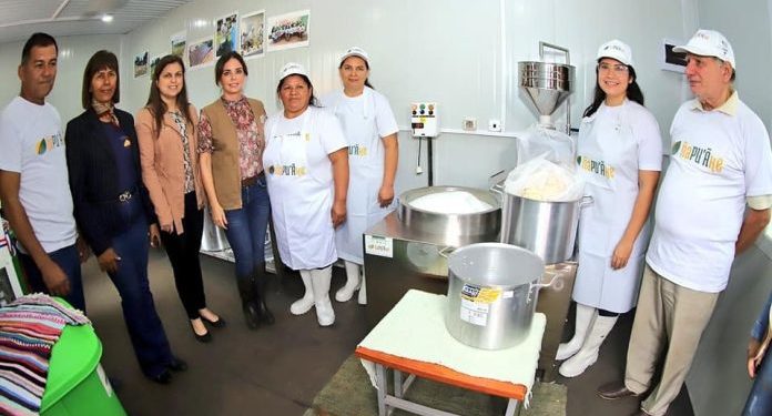 Dos nuevos centros de producción del programa Ñapu’ãke con apoyo de Itaipú