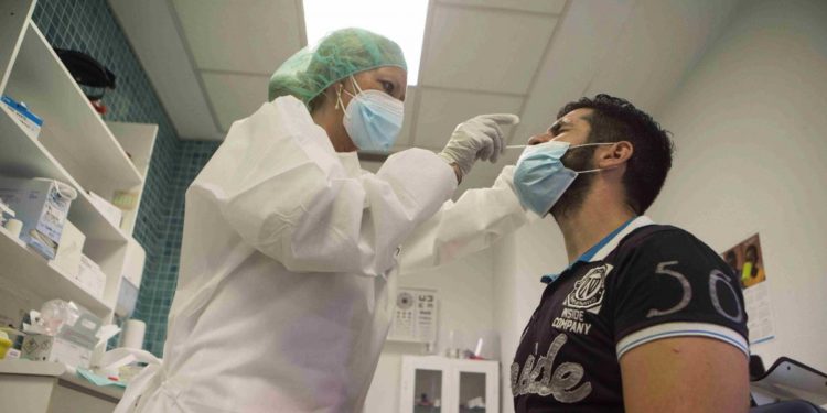 Habilitan cinco puestos de toma de muestra antígeno y PCR para covid-19