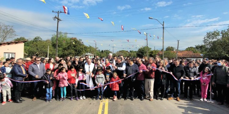 San Juan Bautista del Ñeembucú pone fin a 174 años de aislamiento con nueva conexión asfáltica San Juan Bautista del Ñeembucú pone fin a 174 años de aislamiento con nueva conexión asfáltica