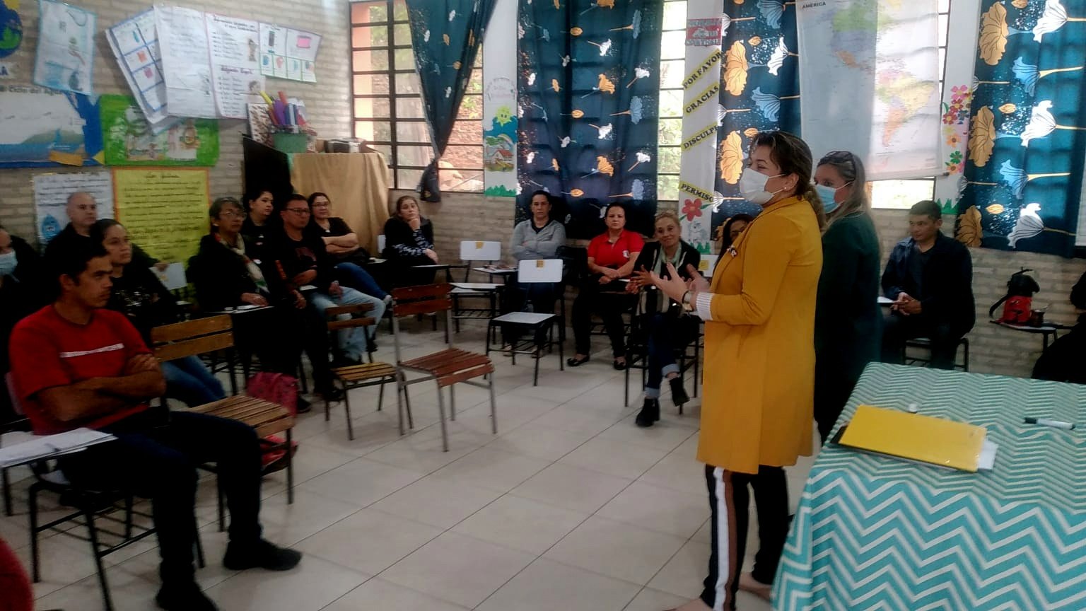 𝐂𝐡𝐚𝐫𝐥𝐚 𝐩𝐚𝐫𝐚 𝐝𝐨𝐜𝐞𝐧𝐭𝐞𝐬 𝐬𝐨𝐛𝐫𝐞 𝐩𝐫𝐨𝐭𝐨𝐜𝐨𝐥𝐨 𝐝𝐞 𝐩𝐫𝐨𝐭𝐞𝐜𝐜𝐢𝐨́𝐧 𝐝𝐞 𝐧𝐢𝐧̃𝐨𝐬, 𝐧𝐢𝐧̃𝐚𝐬 𝐲 𝐚𝐝𝐨𝐥𝐞𝐬𝐜𝐞𝐧𝐭𝐞𝐬