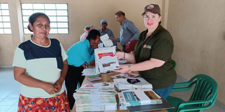 Pdte. Hayes: Familias indígenas fueron beneficiadas con subsidios del Programa Che Tapýi