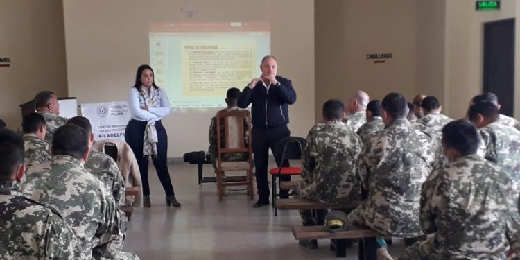 Capacitaron a militares sobre la detección y atención de actos de violencia contra la mujer