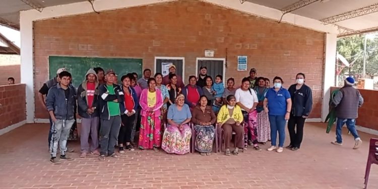 Visitaron el distrito de Mariscal Estigarribia para la construcción de 525 viviendas a pueblos originarios Visitaron el distrito de Mariscal Estigarribia para la construcción de 525 viviendas a pueblos originarios