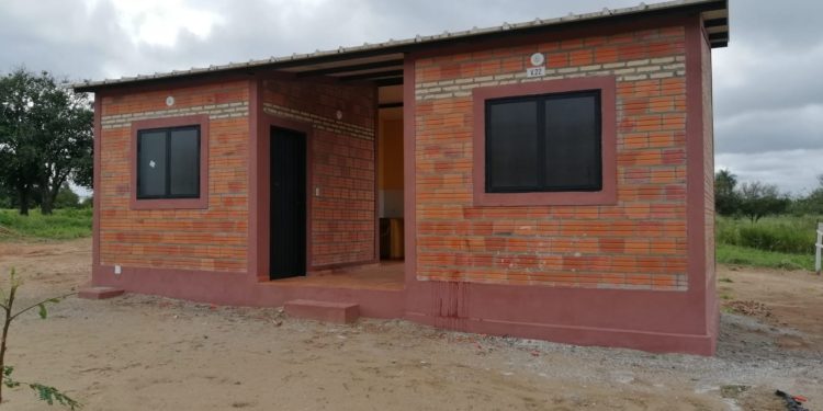Obras de construcción de viviendas registran importantes avances en Caaguazú