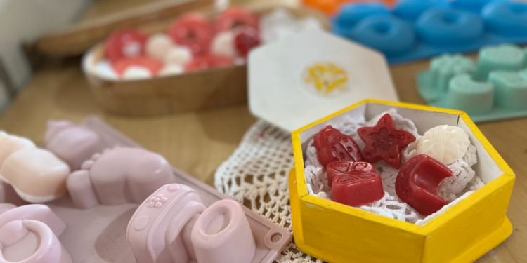 Mujeres privadas de libertad elaboran obsequios para el Día de la Amistad Mujeres privadas de libertad elaboran obsequios para el Día de la Amistad