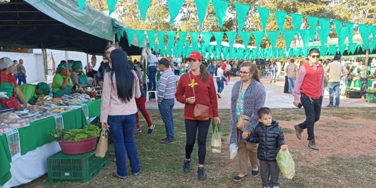 Productores de San Pedro generaron más de G. 100 millones de ingresos en feria del MAG