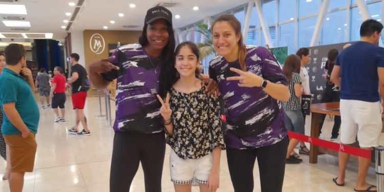 La marca Kyrios hizo entrega de kits deportivos para el Campus PF5 La marca Kyrios hizo entrega de kits deportivos para el Campus PF5