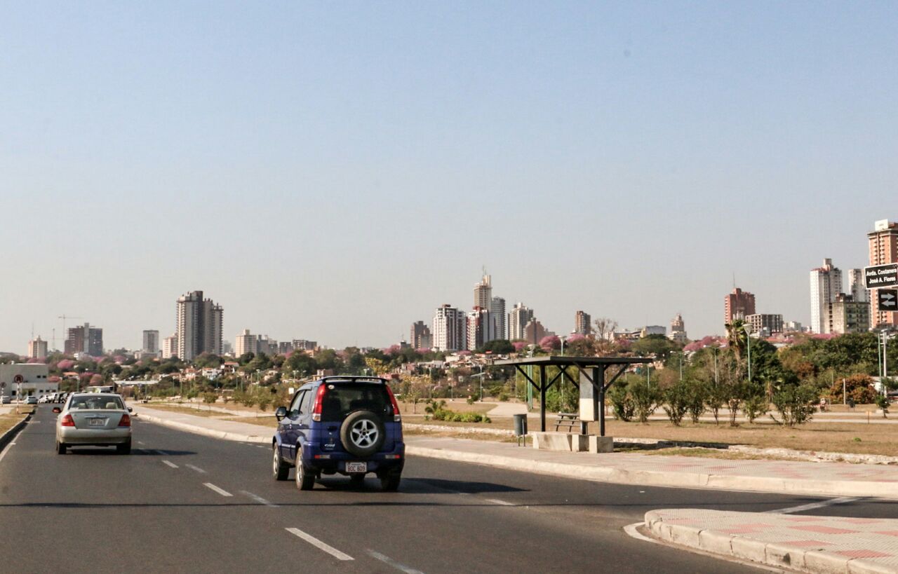 Pronostican temperaturas calurosas con vientos moderados del noreste