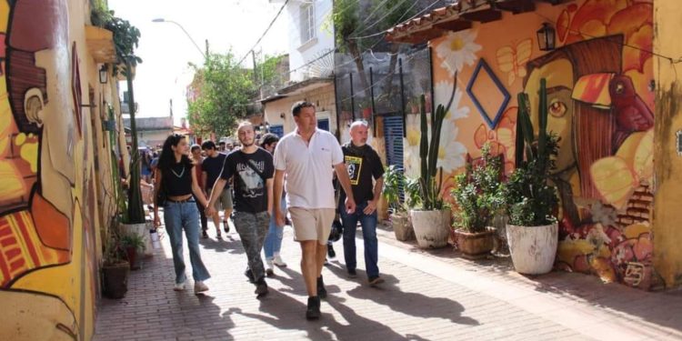 Invitan a recorrer los 30 murales artísticos del barrio Chacarita de Asunción Invitan a recorrer los 30 murales artísticos del barrio Chacarita de Asunción